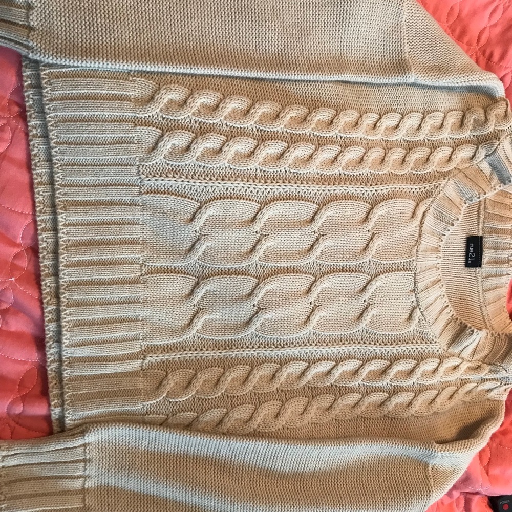 Light brown sweater